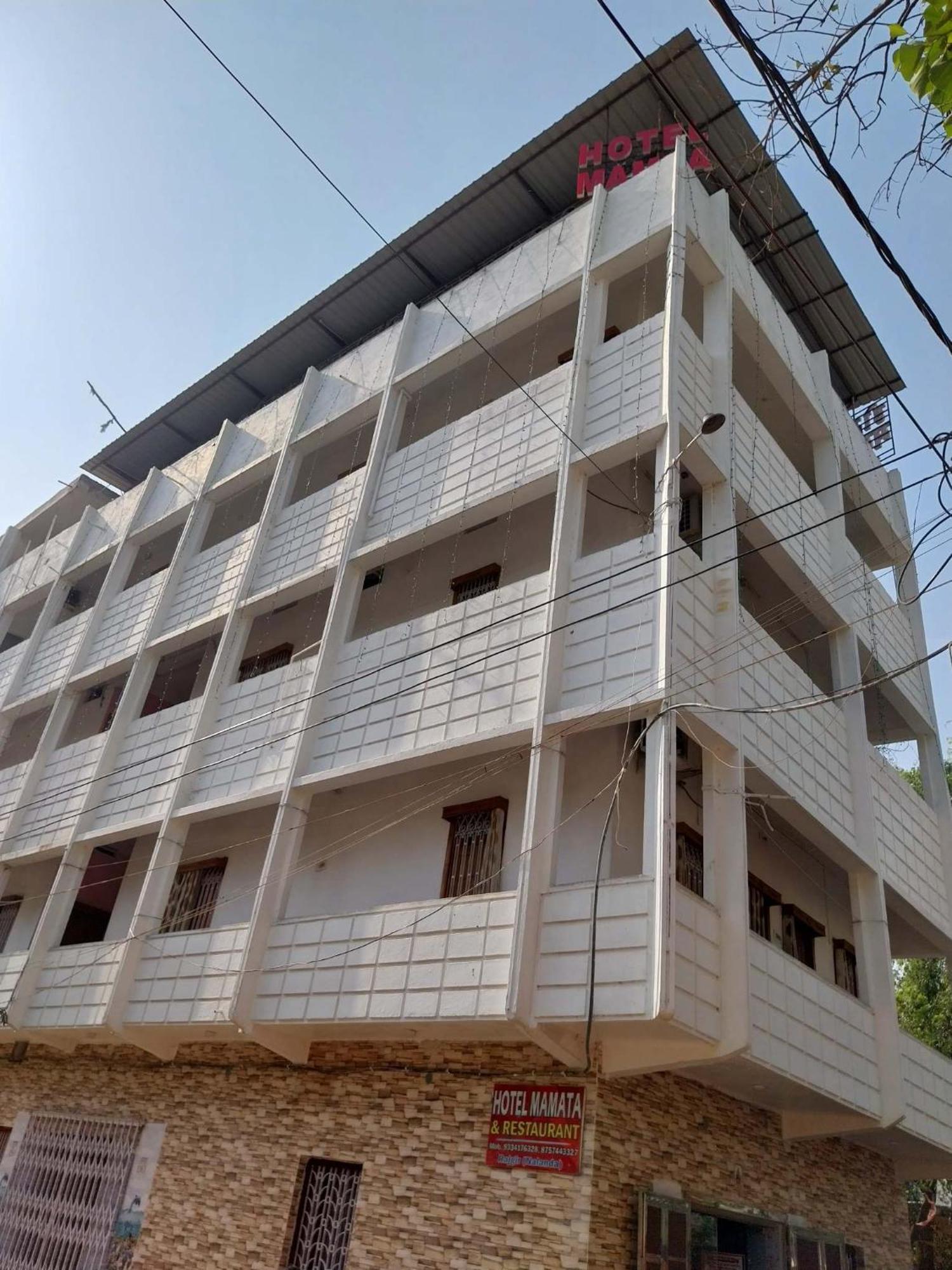 Hotel Mamata Rājgīr Exteriör bild